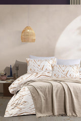 Verona Piqué Coverlet